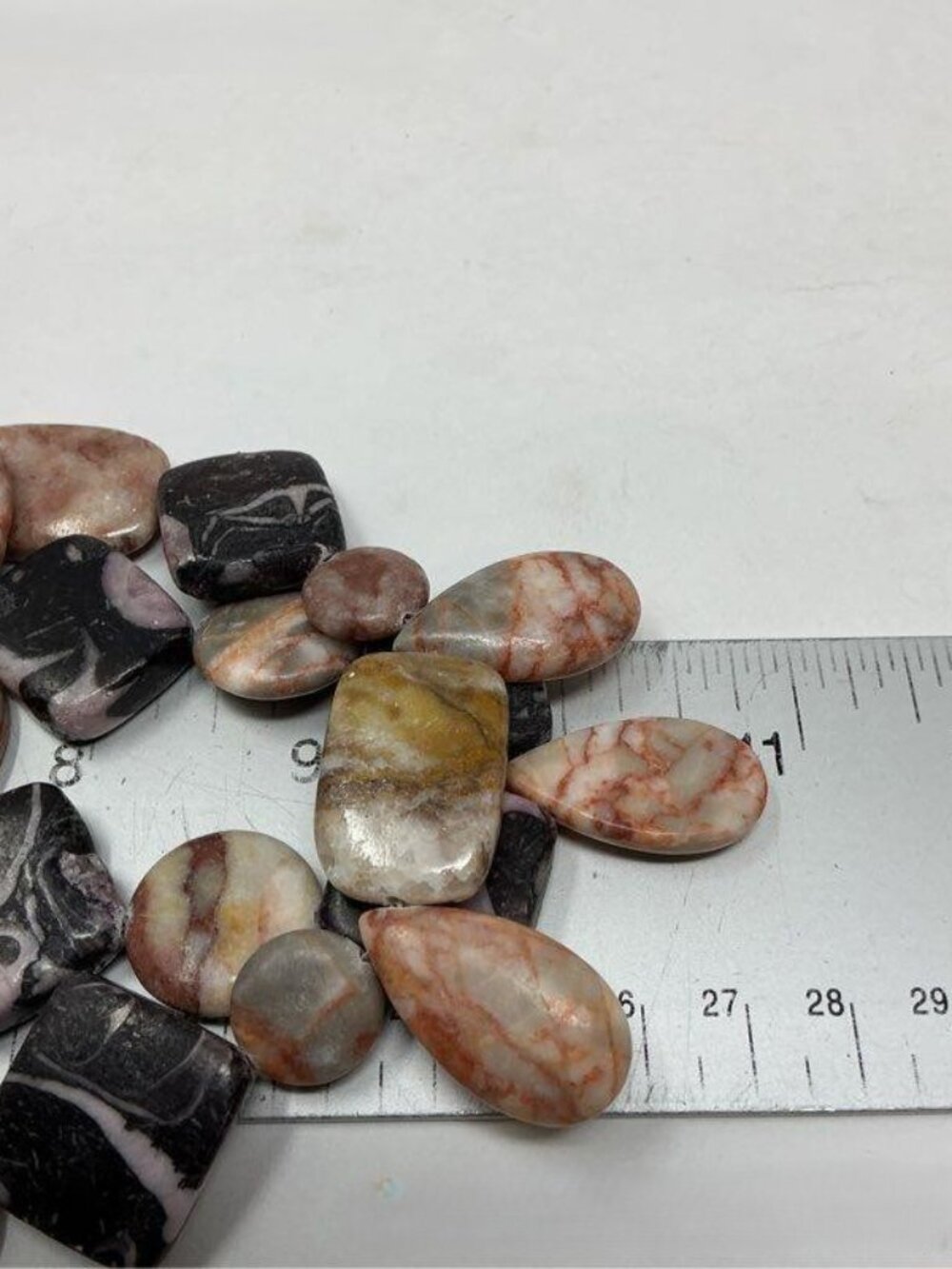 Agate Stone Necklace 20 inch 219.7 grams - Picture 4 of 7